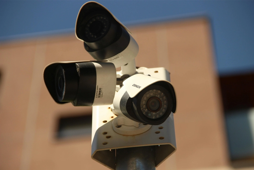 Fingerprint and Face Recognition Devices
